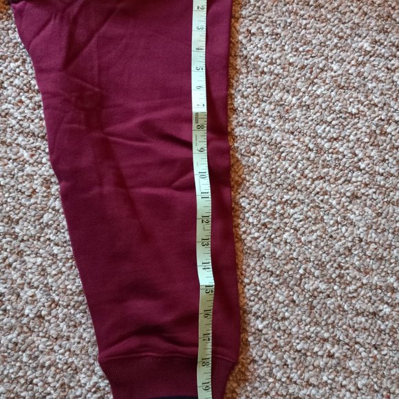 Disney Classics Grumpy XL Women's Sweatshirt 3/4 Sleeves Burgundy Red New - Picture 11 of 14